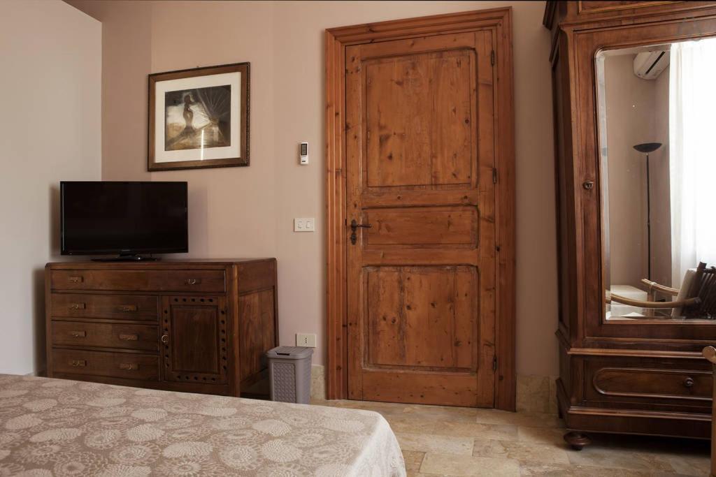 Casale Alma Bed & Breakfast Marsala Phòng bức ảnh